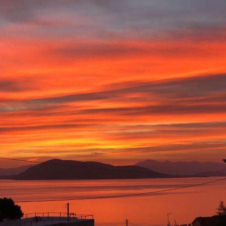 Villa Breathtaking Seaview House Aegina Exterior foto